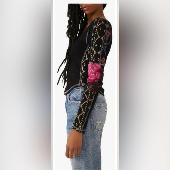 Free People black Amara V-Neck‎ Thermal Top, Size Small brand new - Picture 4 of 11